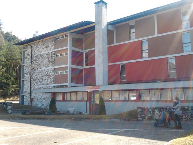 Appartamenti Corte Residence ボルカ・ディ・カドーレ エクステリア 写真