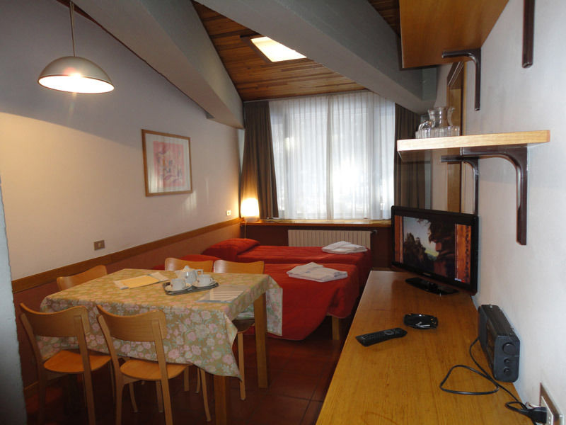 Appartamenti Corte Residence ボルカ・ディ・カドーレ エクステリア 写真